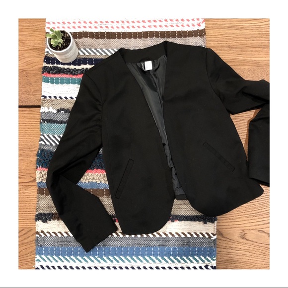 H&M Jackets & Blazers - LIKE NEW | H&M Black Blazer H&M Jackets & Blazers - LIKE NEW | H&M Black Blazer